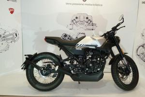 BRIXTON CROSSFIRE 125 LC