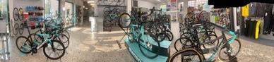 BICI DA CORSA BIANCHI E WHISTLE  PROMO DICEMBRE 24