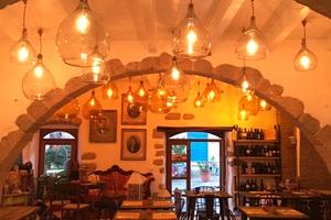 Ristorante/Winebar nel Cuore del Centro Storico