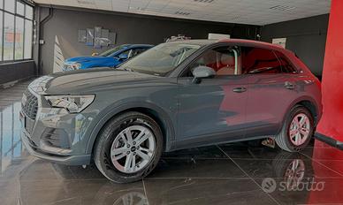 Audi Q3 35 TDI S tronic Business Advanced