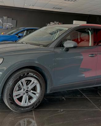 Audi Q3 35 TDI S tronic Business Advanced