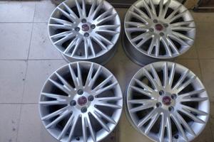 Cerchi in lega da 16 pollici per Fiat bravo