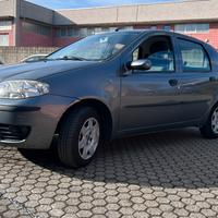 Fiat punto 1.2 16 dinamiche 2005  107.000 km