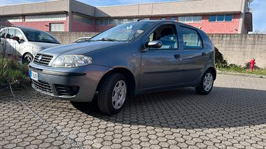 Fiat punto 1.2 16 dinamiche 2005  107.000 km