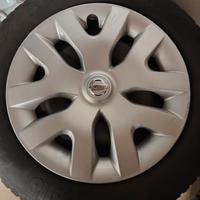   4 Gomme invernali con cerchi  in Ferro 