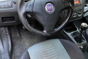 FIAT Grande Punto 1.2 Ok NEOPATENTATI