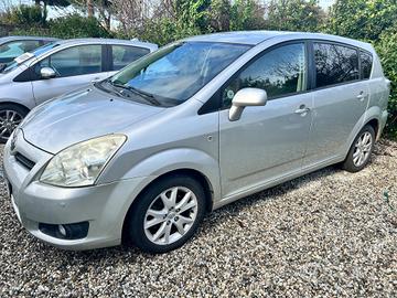 Toyota Corolla Verso Diesel 2008