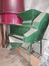 Diraspatrice fima con motore più 2 mastelli