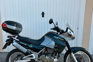 Kawasaki kLE 500