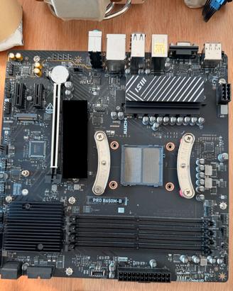 Mobo MSI PRO B650M-P + Dissipatore Peerless Assass