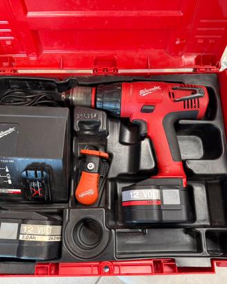 Trapano milwaukee loktor p12