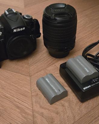 nikon D90 + lens Nikon 18-105