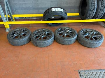 Cerchi in lega 16” + gomme Continental per Fiat 50