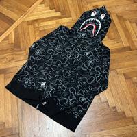 Felpa bape presa a londra