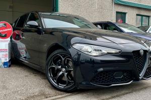 ALFA ROMEO GIULIA 2.0 TURBO VELOCE AT8 Q4 280CV - 