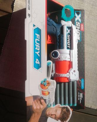 Pistola xshot fury 4