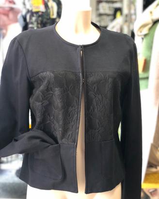 Giacca con pizzo nero