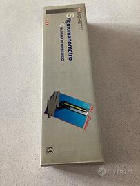 Sfigmomanometro a colonna vintage