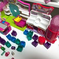 2 set giochi Shopkins con 15 personaggi