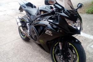 Suzuki gsxr750