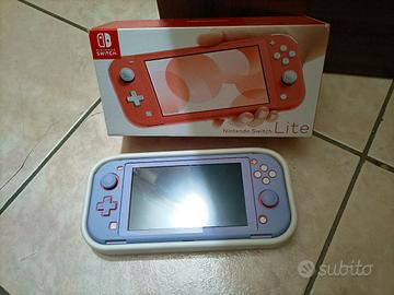 NINTENDO SWITCH LITE 