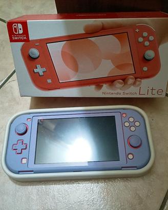 NINTENDO SWITCH LITE 