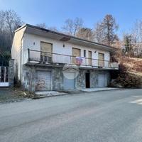 CASA INDIPENDENTE A MONASTERO DI LANZO