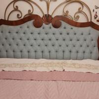 Testiera letto matrimoniale imbottita antica