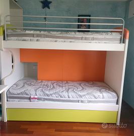 Letto a ponte con 3 letti e scalini contenitore 