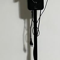 Lampione vintage con telefono Siemens