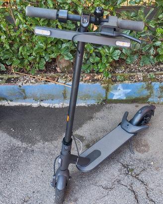 Monopattino elettrico XIAOMI