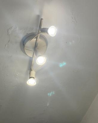 Tris Faretti bianchi lampadario