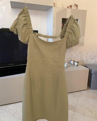 Vestito Stradivarius con schiena scoperta