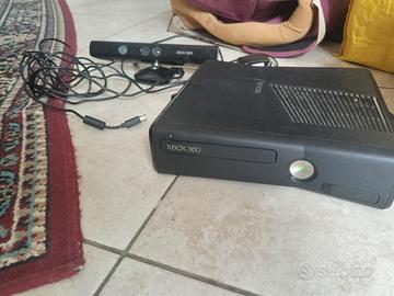 Xbox 360 Slim 4GB + Kinect – funzionante