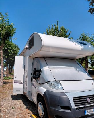 Camper mansardato Mclouis  435 g