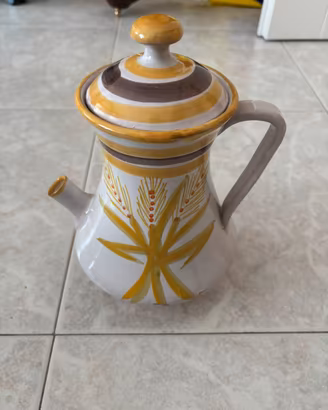 Caraffa dipinta a mano