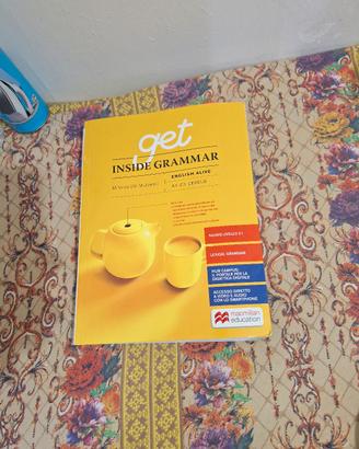 Get inside grammar
ISBN:  9781380048325