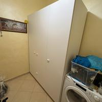 Armadio porta abiti e porta documenti