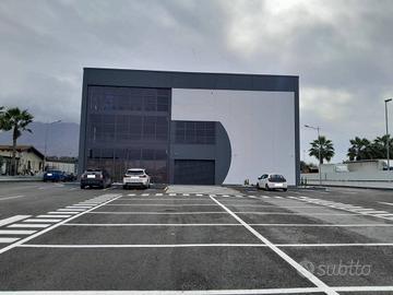 Immobile di 1150 m² con 1 locale a Pollena Trocchi