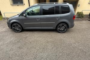 Touran 2.0 170 cavalli 7 posti