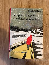 Läckberg - Tempesta di neve e profumo di mandorle