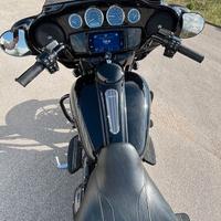 STREET GLIDE SPECIAL