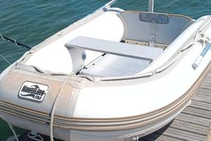 tender MT 230