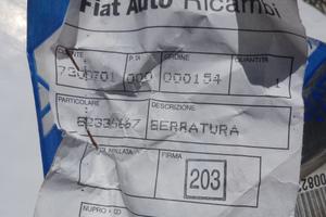 Blocco serratura portellone poster. Lancia Delta