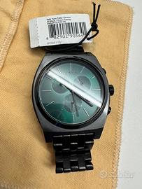 Nixon time teller chrono