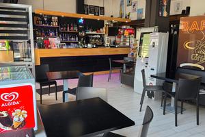 Attività bar avviata con spazio esterno
