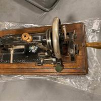 Macchina da cucire vintage