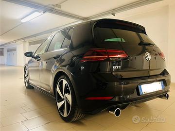Volkswagen Golf 7.5 GTI
