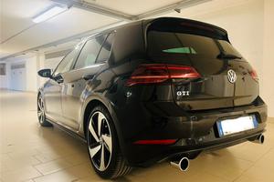 Volkswagen Golf 7.5 GTI