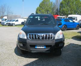 TOYOTA Land Cruiser - 2005